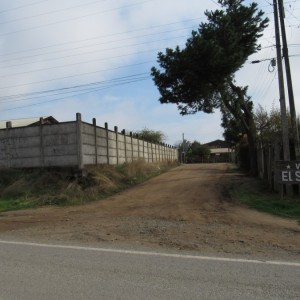 Terreno 2.245 M2., con instalaciones.